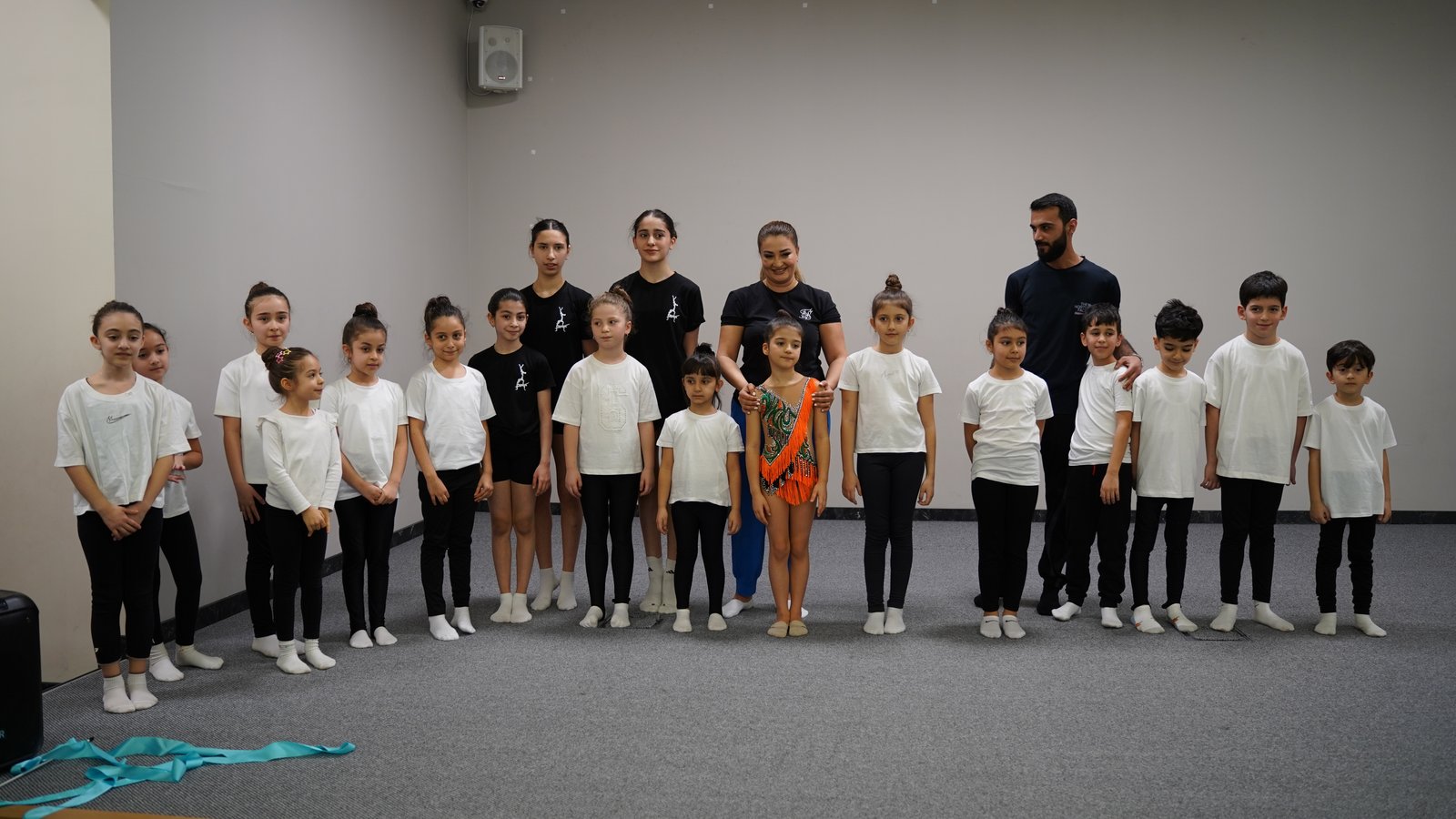 Liseyimizdə akrobatika üzrə açıq dərs keçirildi